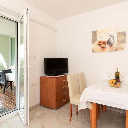 Justic Apartment Кърк Екстериор снимка